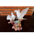 Figura de palomas de porcelana