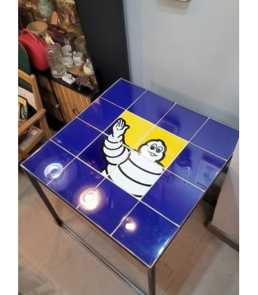 Mesa azulejos Michelin