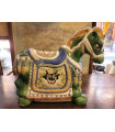Figura de caballo de cerámica